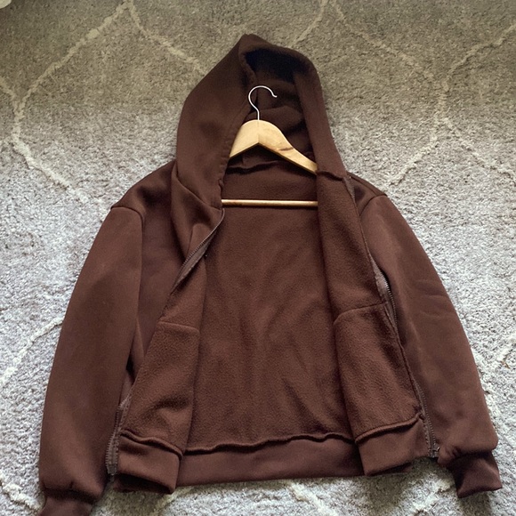 Brown zip up hoodie from Shein - Picture 1 of 1